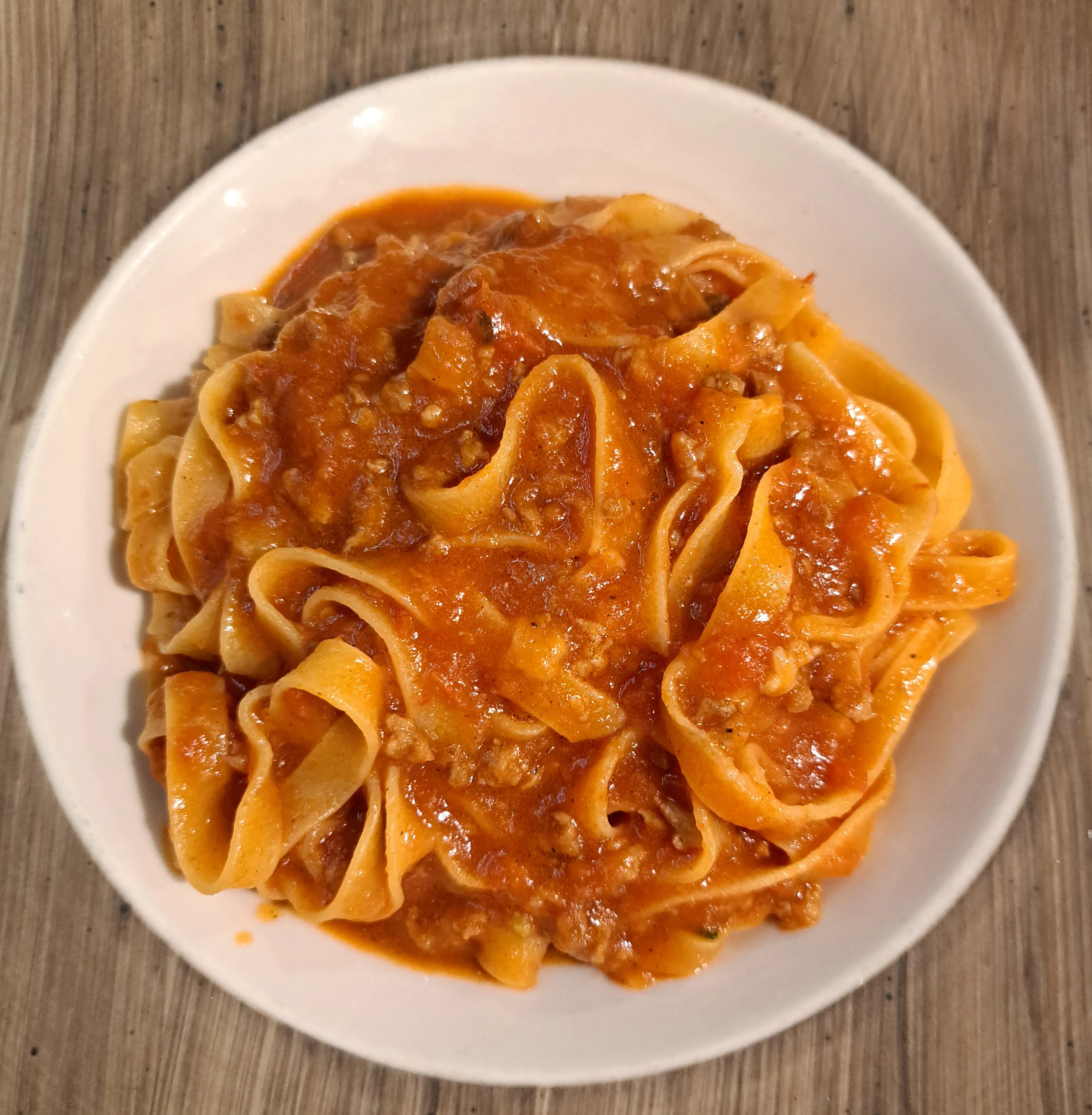 Fettuccine Bolognese für 14,00€